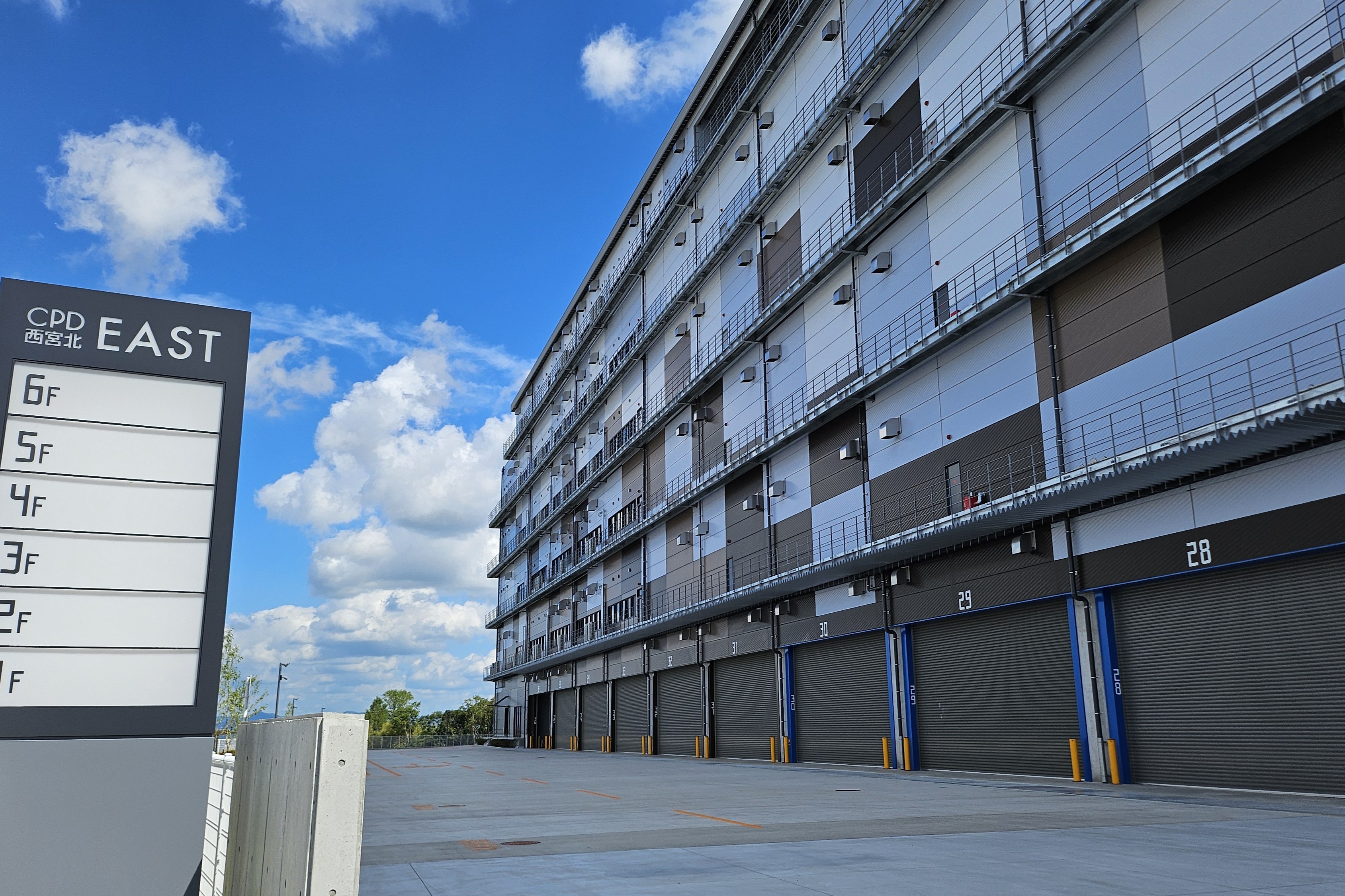 ★敷地入口_看板