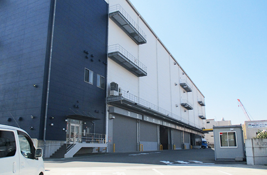 神奈川物流センター